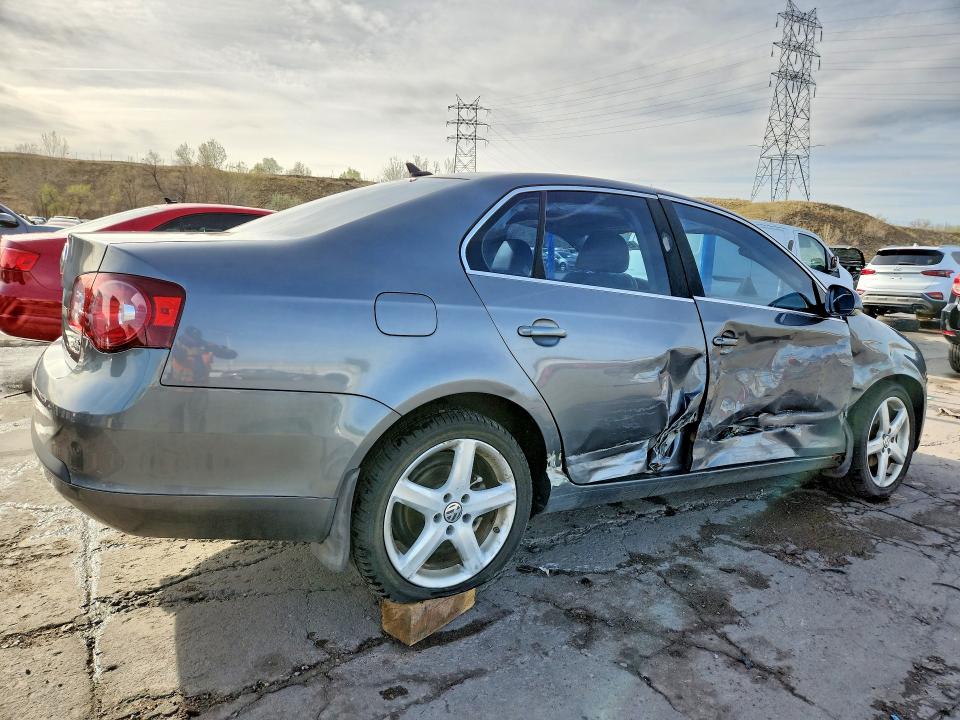 2008 Volkswagen Jetta VIN 3VWRM81K58M077737 COPART salvage auction — SIDE, Co - Public - Salvage Title, sold $325 on 2026-07-22 (photo 3)