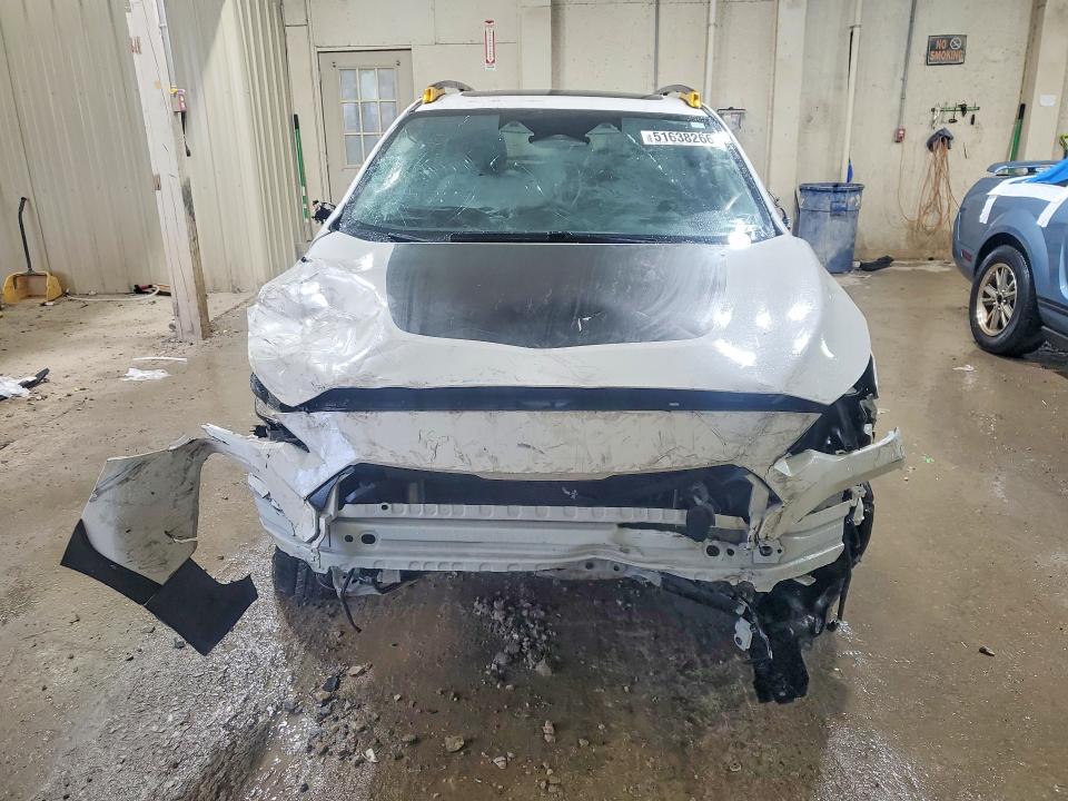 2024 Subaru Xv VIN 4S4GUHU60R3769802 COPART salvage auction — SIDE, Tn - Salvage Certificate, sold $2,500 on 2026-07-21 (photo 5)