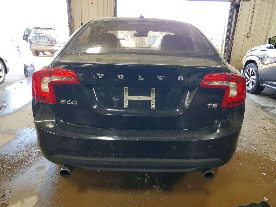 2013 Volvo S60 VIN YV1612FS3D1212753 COPART salvage auction — FRONT END, Il - Salvage Certificate, sold $275 on 2026-08-11 (photo 6)