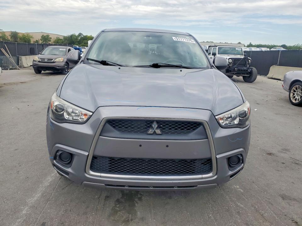 2011 Mitsubishi Outlander VIN JA4AP3AU1BZ012119 COPART salvage auction — SIDE, Id - Salvage Certificate Of Title, sold $1,000 on 2026-07-30 (photo 5)