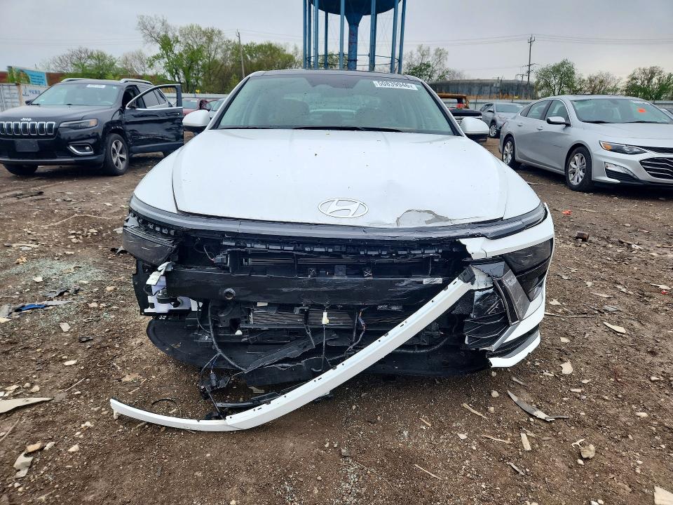 2025 Hyundai Sonata hybrid VIN KMHL54JJ2SA126429 COPART salvage auction — FRONT END, Il - Salvage Certificate, sold $11,100 on 2026-07-15 (photo 5)