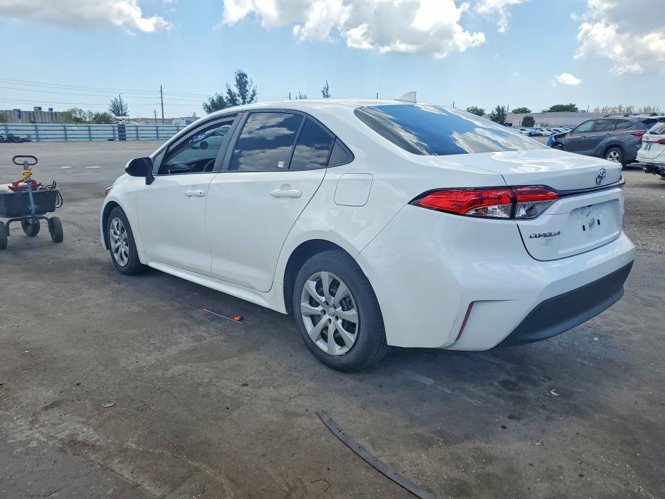 2023 Toyota Corolla VIN 5YFB4MDE6PP008145 COPART salvage auction — SIDE, Salvage Title, sold $5,400 on 2026-08-20 (photo 2)