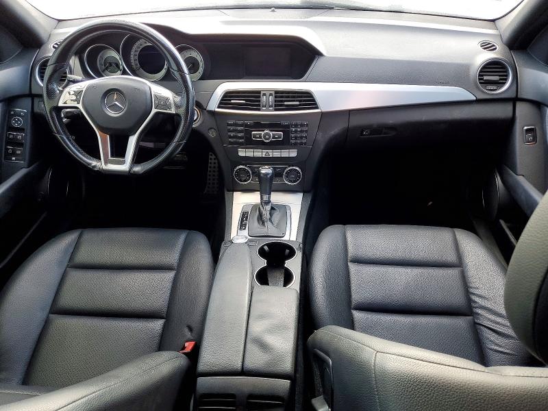 2012 Mercedes-benz C-klasse VIN WDDGF4HB1CR236222 COPART salvage auction — REAR END, Fl - Cert Of Title Slvg Rebuildable, sold $650 on 2026-08-03 (photo 8)