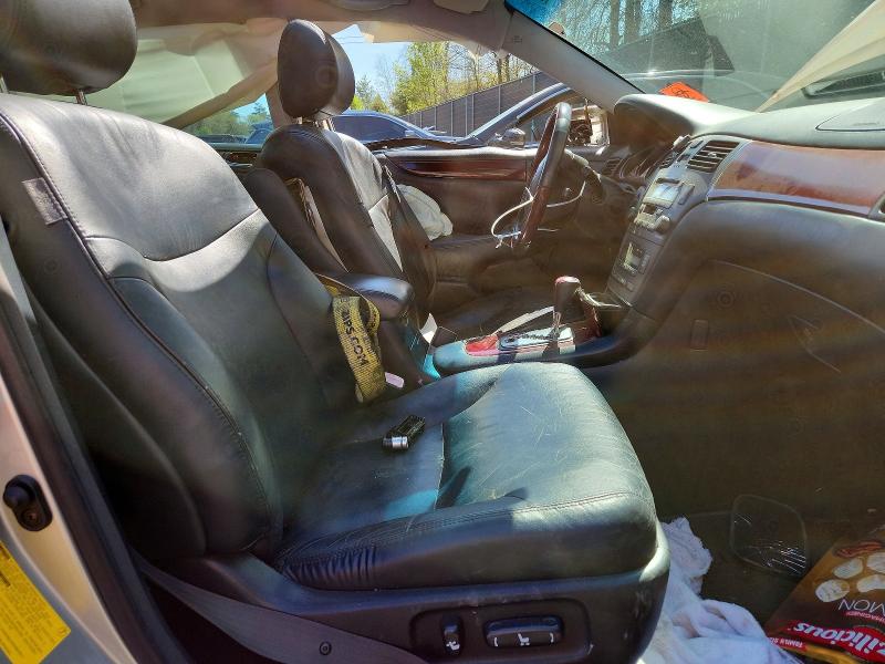 2004 Lexus ES VIN JTHBA30GX45043787 COPART salvage auction — SIDE, Md - Cert Of Salvage > 75% Damage, sold $475 on 2026-07-24 (photo 7)