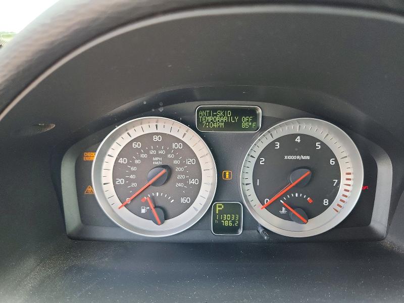 2012 Volvo C70 VIN YV1672MC1CJ125894 COPART salvage auction — FRONT END, TX, sold $575 on 2026-08-06 (photo 9)