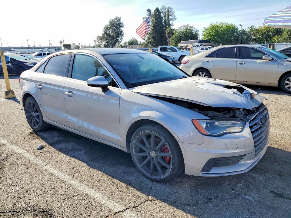 2015 Audi A3 VIN WAUEFGFF8F1064571 COPART salvage auction — ENGINE BURN, Ca - Lien Papers-Salvage Or Ac, sold $400 on 2026-07-24 (photo 4)