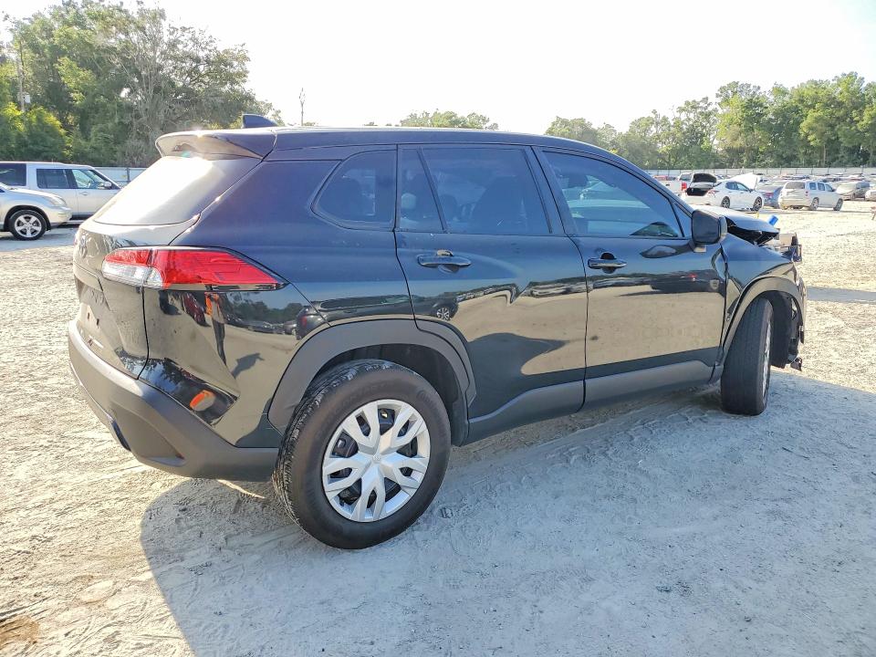 2025 Toyota Corolla cross VIN 7MUAAAAG7SV131225 COPART salvage auction — FRONT END, Fl - Cert Of Title Slvg Rebuildable, sold $5,700 on 2026-07-07 (photo 3)