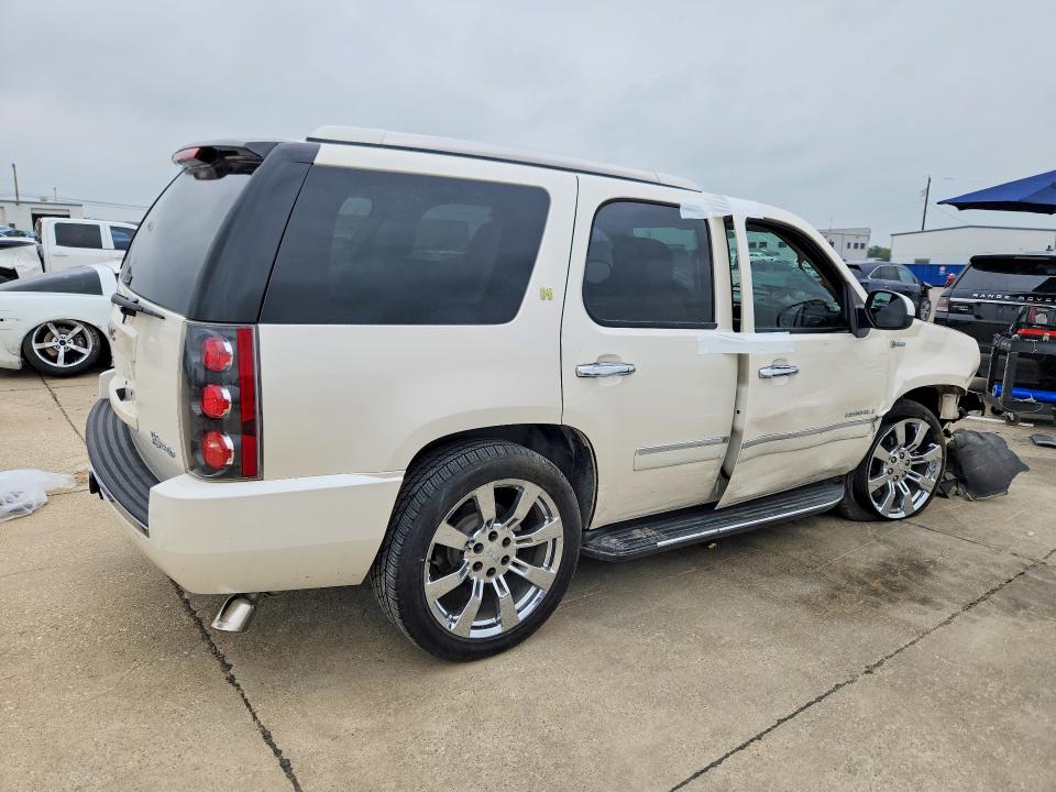 2013 Gmc Yukon VIN 1GKS1GEJ6DR119578 COPART salvage auction — SIDE, Tx - Certificate Of Title, sold $1,350 on 2026-07-02 (photo 3)