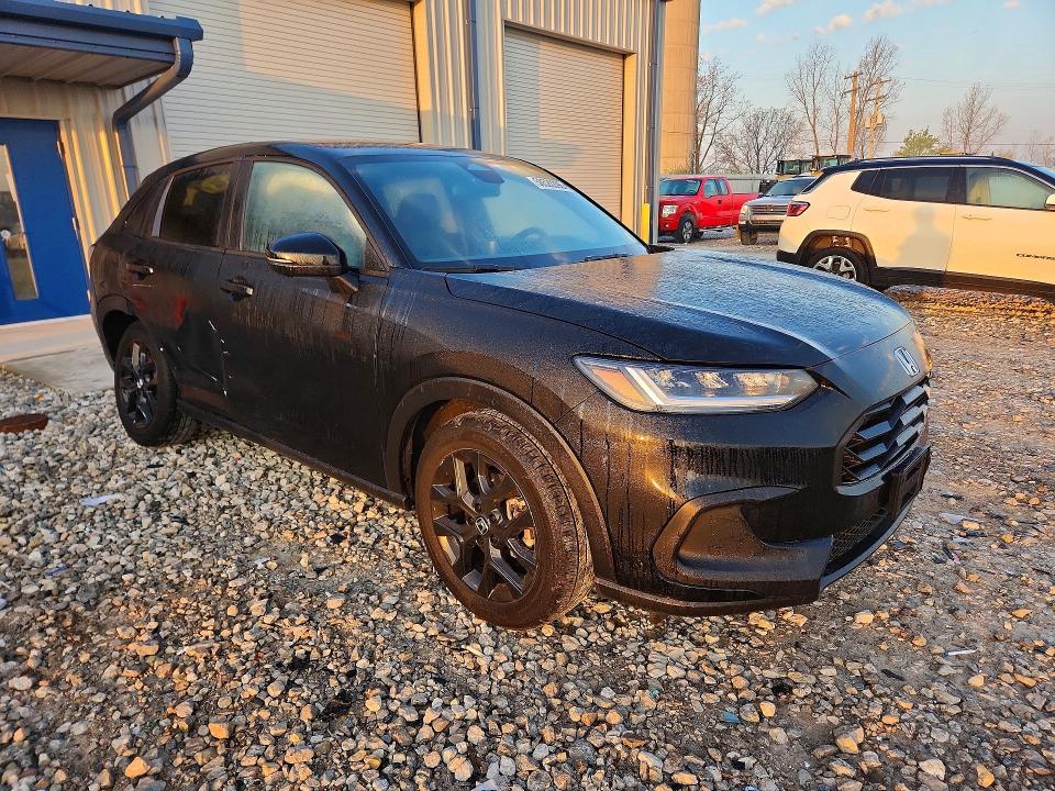 2025 Honda Hr-v VIN 3CZRZ2H5XSM789776 COPART salvage auction — SIDE, Mi - Cert Of Title-Rebuilt Salvage, sold $10,600 on 2026-07-02 (photo 4)