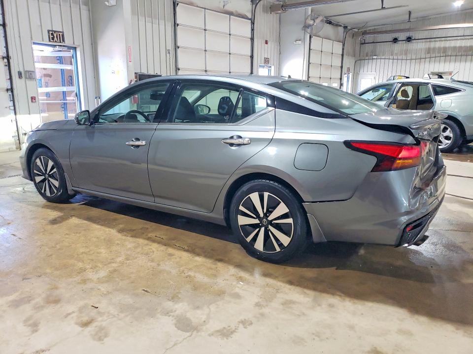 2019 Nissan VIN 1N4BL4DV4KC100073 COPART salvage auction — REAR END, Pa - Certificate Of Salvage, sold $4,000 on 2026-07-02 (photo 2)