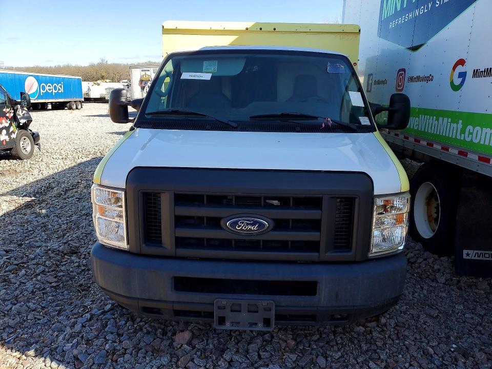 2018 Ford Econoline VIN 1FDXE4FSXJDC17478 COPART salvage auction — MECHANICAL, Wv - Certificate Of Title, sold $275 on 2026-07-22 (photo 5)