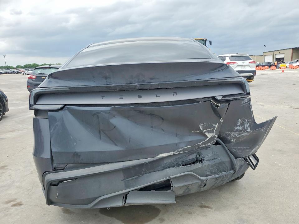 2026 Tesla Model y VIN 7SAYGDEE3TA496637 COPART salvage auction — FRONT END, Tx - Salvage Vehicle Title, sold $11,000 on 2026-07-09 (photo 6)