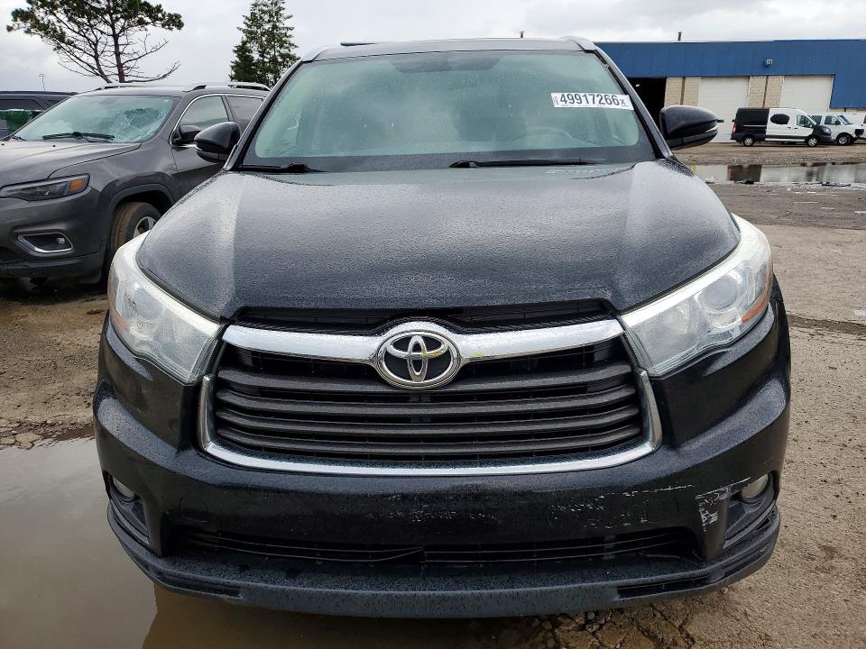 2015 Toyota Highlander VIN 5TDJKRFH7FS073839 COPART salvage auction — SIDE, Salvage Title, sold $6,200 on 2026-07-31 (photo 5)