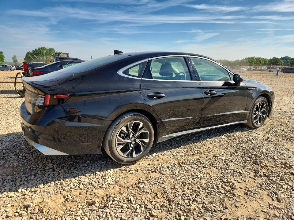 2024 Hyundai Sonata VIN KMHL64JA3RA413107 COPART salvage auction — HAIL, Al - Cert Of Title-Salvage Title, sold $8,400 on 2026-07-22 (photo 3)