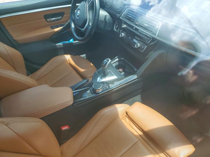 2019 BMW 4er VIN WBA4J1C54KBM18884 COPART salvage auction — WATER/FLOOD, Tx - Salvage Title-Flood Damage, sold $5,300 on 2026-07-09 (photo 8)
