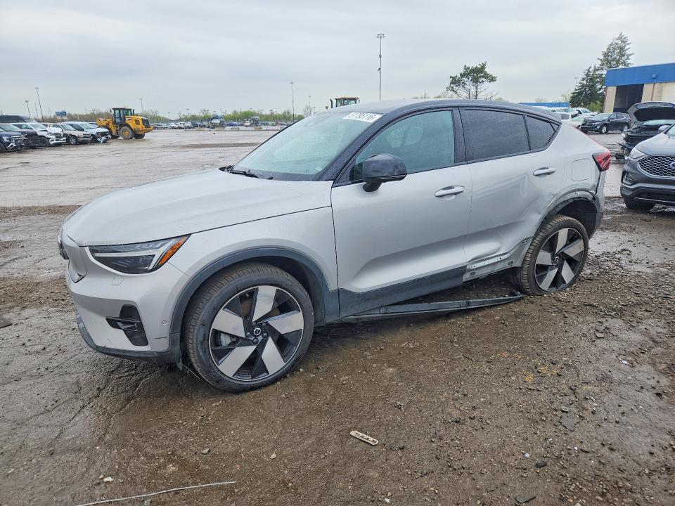 2022 Volvo C40 VIN YV4ED3GB2N2005082 — COPART salvage auction photo