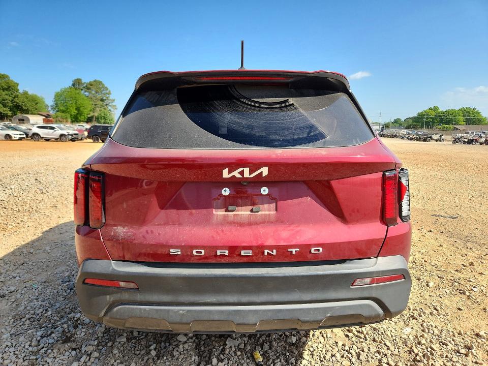 2022 Kia Sorento VIN 5XYRG4LC5NG139283 COPART salvage auction — ROLLOVER, AL - CERT OF TITLE-SALVAGE TITLE, sold $3,500 on 2026-07-08 (photo 6)