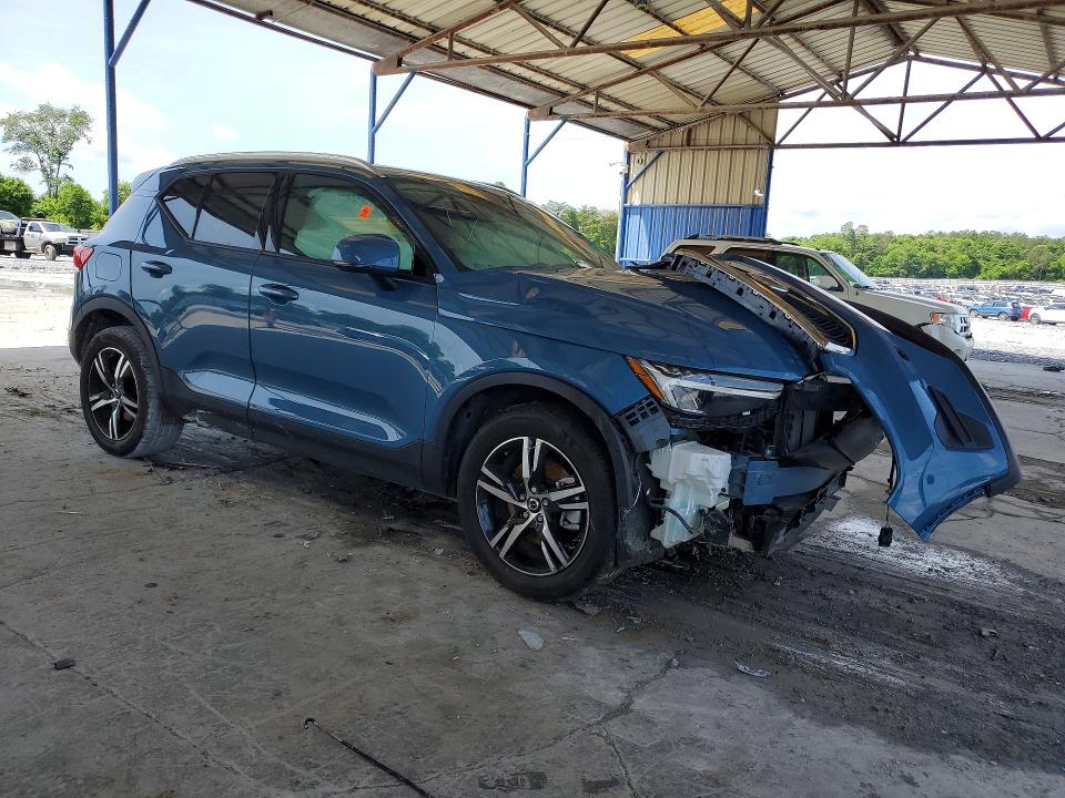2023 Volvo VIN YV4K92HK8P2921541 COPART salvage auction — FRONT END, GA - BILL OF SALE - PARTS ONLY, sold $3,800 on 2026-08-13 (photo 4)