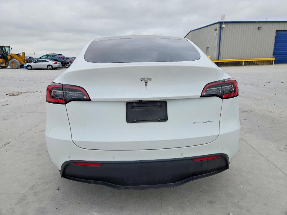 2020 Tesla Model y VIN 5YJYGDEE1LF053998 COPART salvage auction — FRONT END, Tx - Salvage Vehicle Title, sold $6,200 on 2026-07-31 (photo 6)