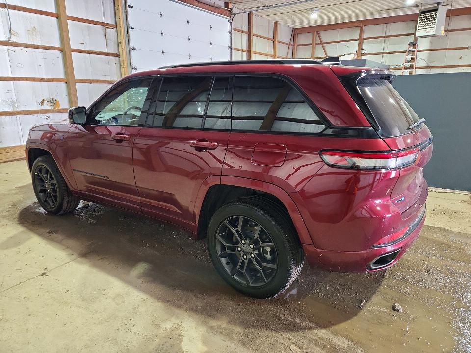 2024 Jeep Cherokee VIN 1C4RJYB63R8534354 COPART salvage auction — HAIL, Salvage Title, sold $15,400 on 2026-08-03 (photo 2)
