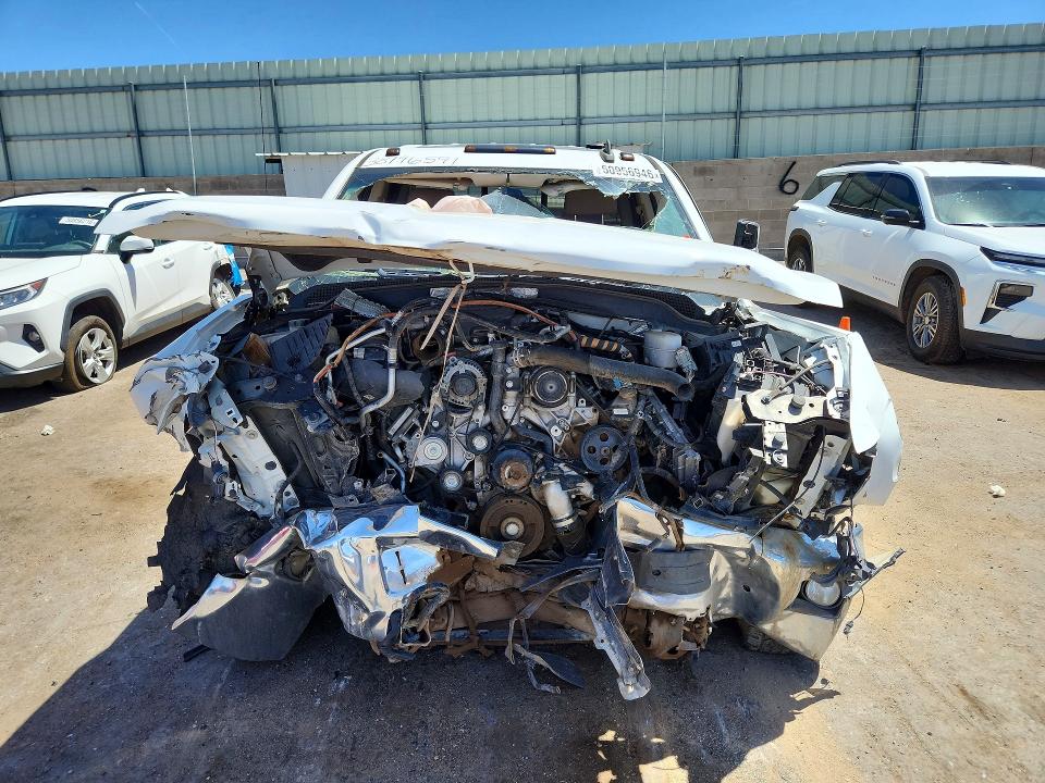 2016 Chevrolet Silverado 3500 VIN 1GC4K0E86GF140295 COPART salvage auction — FRONT END, AZ - CERT OF TITLE - SALVAGE, sold $9,925 on 2026-07-30 (photo 5)