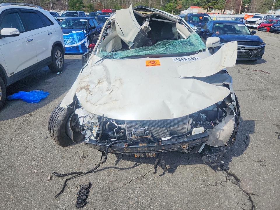 2018 Nissan Rogue VIN JN1BJ1CR6JW285648 COPART salvage auction — ROOF, ID - SALVAGE CERTIFICATE OF TITLE, sold $400 on 2026-07-28 (photo 5)