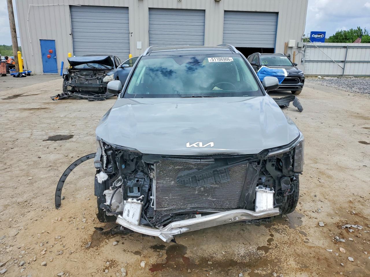 2025 Kia Sorento VIN 5XYRL4JCXSG397986 COPART salvage auction — Front End, TN - SALVAGE CERTIFICATE, sold $7,700 on 2026-06-25 (photo 5)