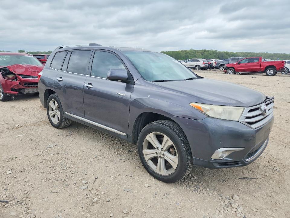 2013 Toyota Highlander VIN 5TDYK3EH3DS097307 COPART salvage auction — FRONT END, Tx - Salvage Vehicle Title, sold $5,000 on 2026-07-07 (photo 4)