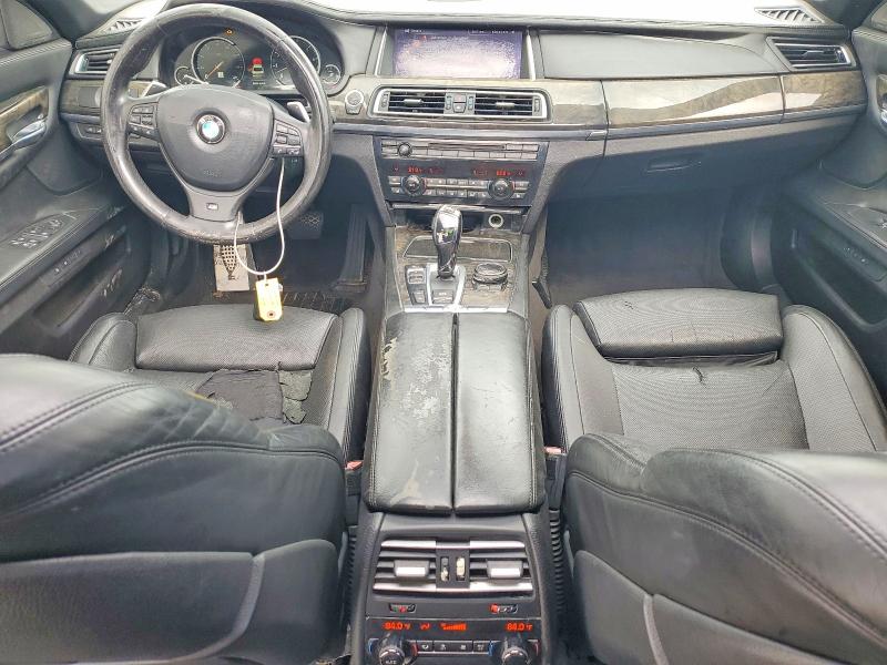 2015 BMW 7er VIN WBAYE8C5XFD781571 COPART salvage auction — FRONT END, Tx - Certificate Of Title (P), sold $4,000 on 2026-07-07 (photo 8)
