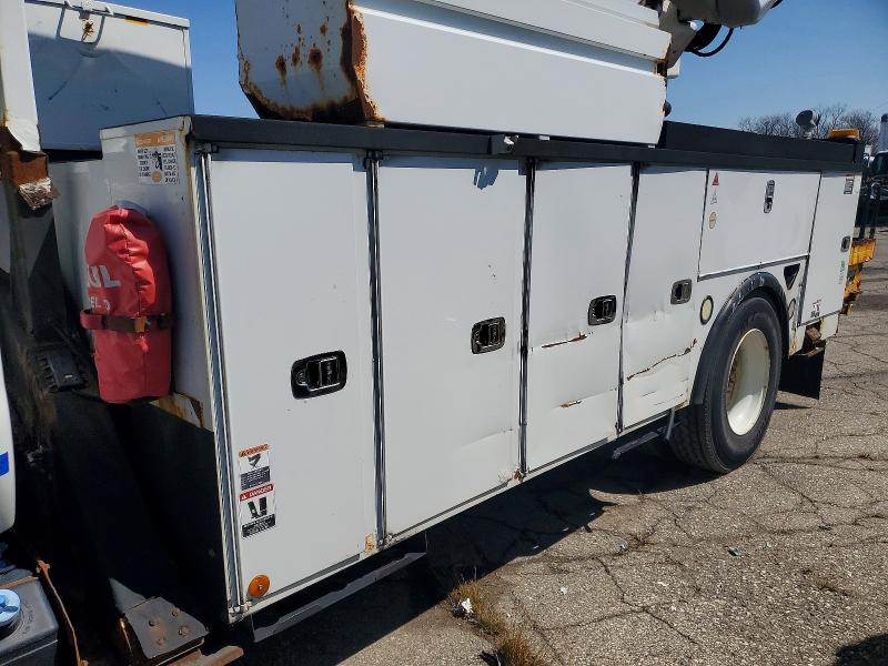 2012 Ford F-750 VIN 3FRXX7FK6CV397689 COPART salvage auction — MINOR DENT/SCRATCHES, MI - CERTIFICATE OF TITLE, sold $7,500 on 2026-07-07 (photo 9)
