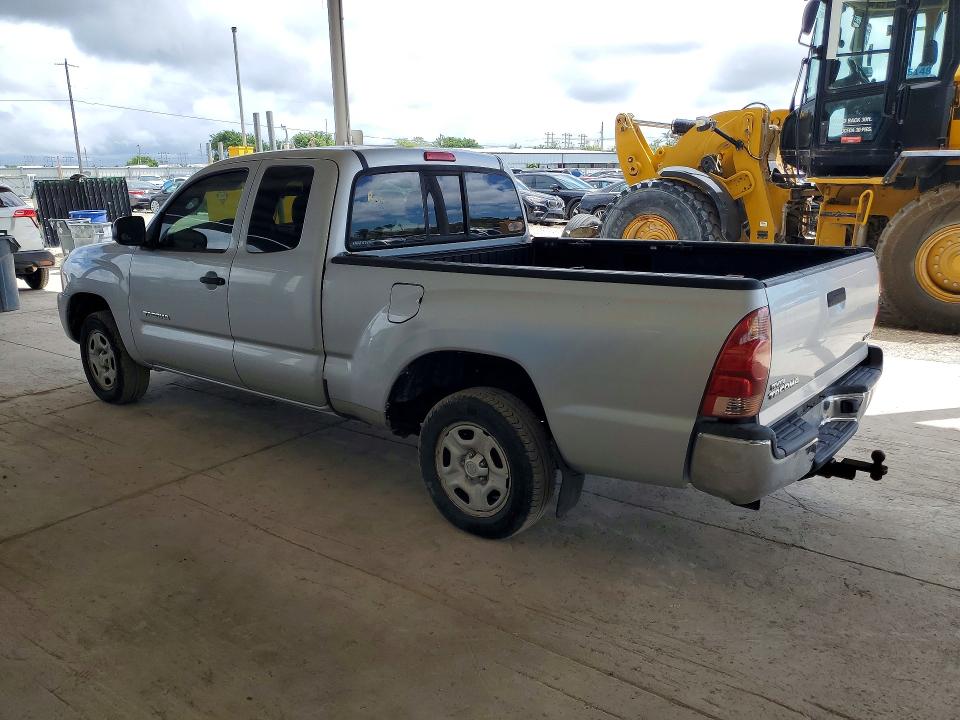 2008 Toyota Tacoma VIN 5TETX22N58Z585425 COPART salvage auction — MINOR DENT/SCRATCHES, Fl - Certificate Of Title, sold $6,300 on 2026-07-27 (photo 2)