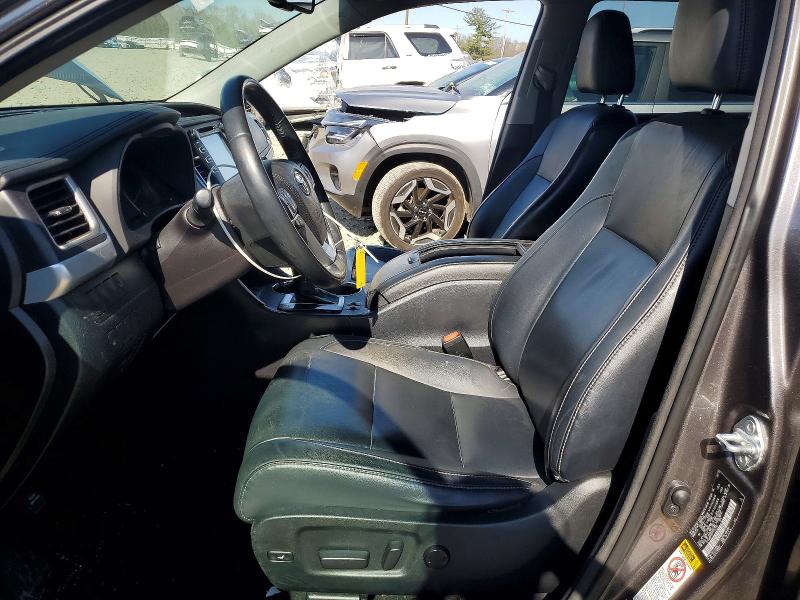 2015 Toyota Highlander VIN 5TDJKRFH4FS157536 COPART salvage auction — SIDE, Nj - Cert Of Title-Salvage, sold $400 on 2026-07-29 (photo 7)