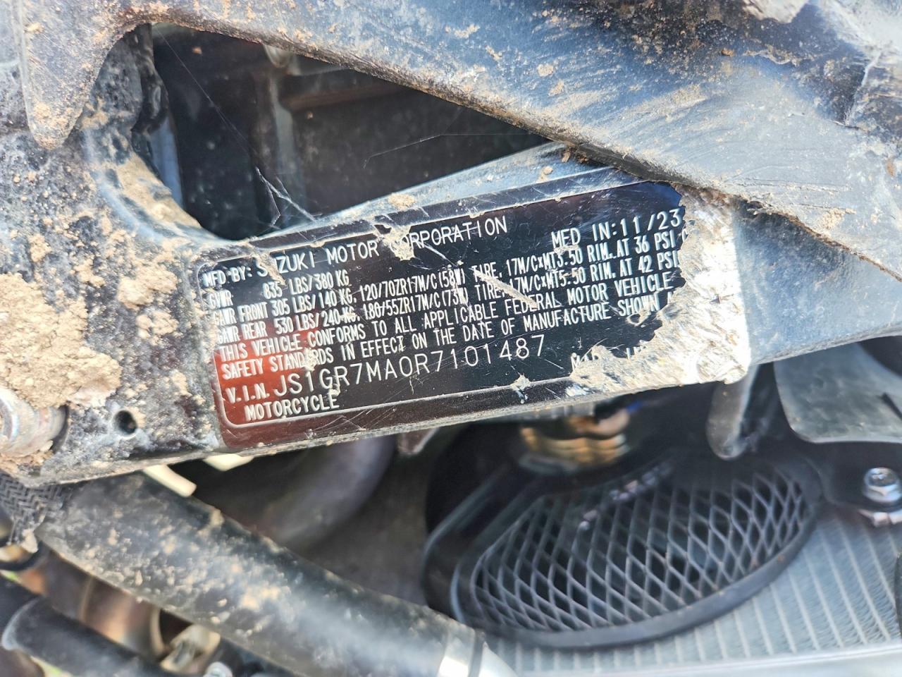2024 Suzuki GSX-R750 VIN JS1GR7MA0R7101487 COPART salvage auction — Front End, TX - SALVAGE VEHICLE TITLE, sold $1,250 on 2026-06-25 (photo 8)