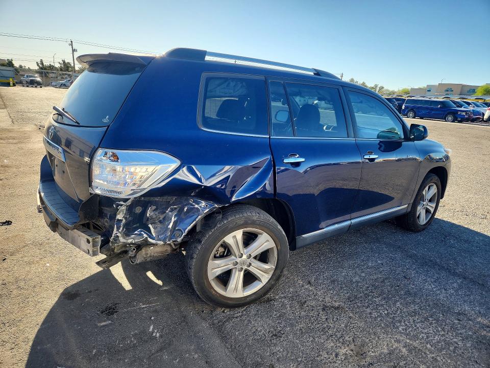 2013 Toyota Highlander VIN 5TDYK3EH5DS121736 COPART salvage auction — REAR END, Nv - Salvage Title, sold $3,500 on 2026-07-15 (photo 3)
