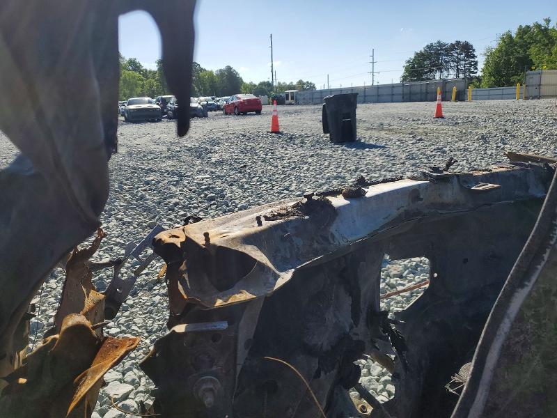 2022 BMW 5 series VIN WBA73BJ06NWX60189 COPART salvage auction — BURN, Nc - Salvage Certificate Of Title, sold $550 on 2026-07-29 (photo 9)
