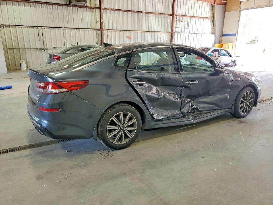 2019 Kia Optima VIN 5XXGU4L11KG377808 COPART salvage auction — SIDE, Va - Cert Of Title - Salvage, sold $3,000 on 2026-07-31 (photo 3)