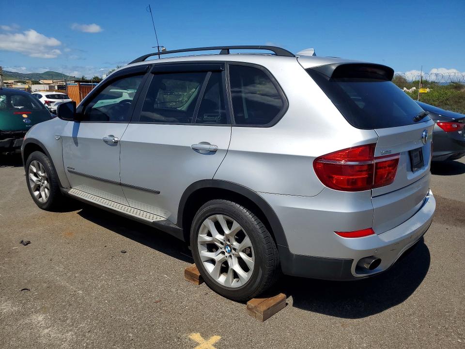2011 BMW X5 VIN 5UXZV4C57BL413962 COPART salvage auction — WATER/FLOOD, HI - CERTIFICATE OF SALVAGE, sold $200 on 2026-07-27 (photo 2)