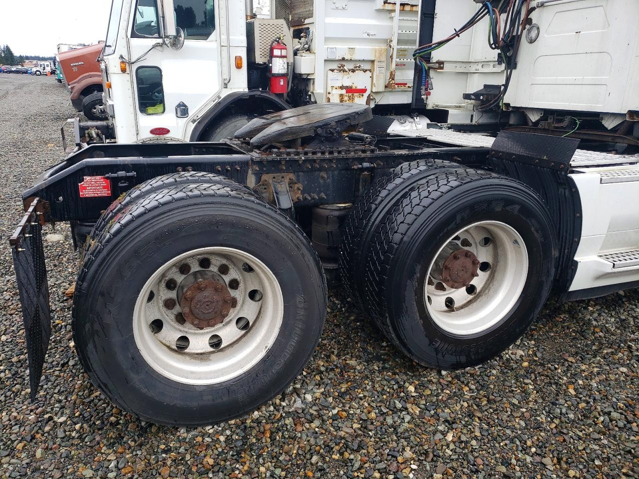 2019 Volv Vn VIN 4V4NC9EH8KN193833 COPART salvage auction — Mechanical, PA - CERT OF TITLE, sold $11,100 on 2026-07-07 (photo 9)