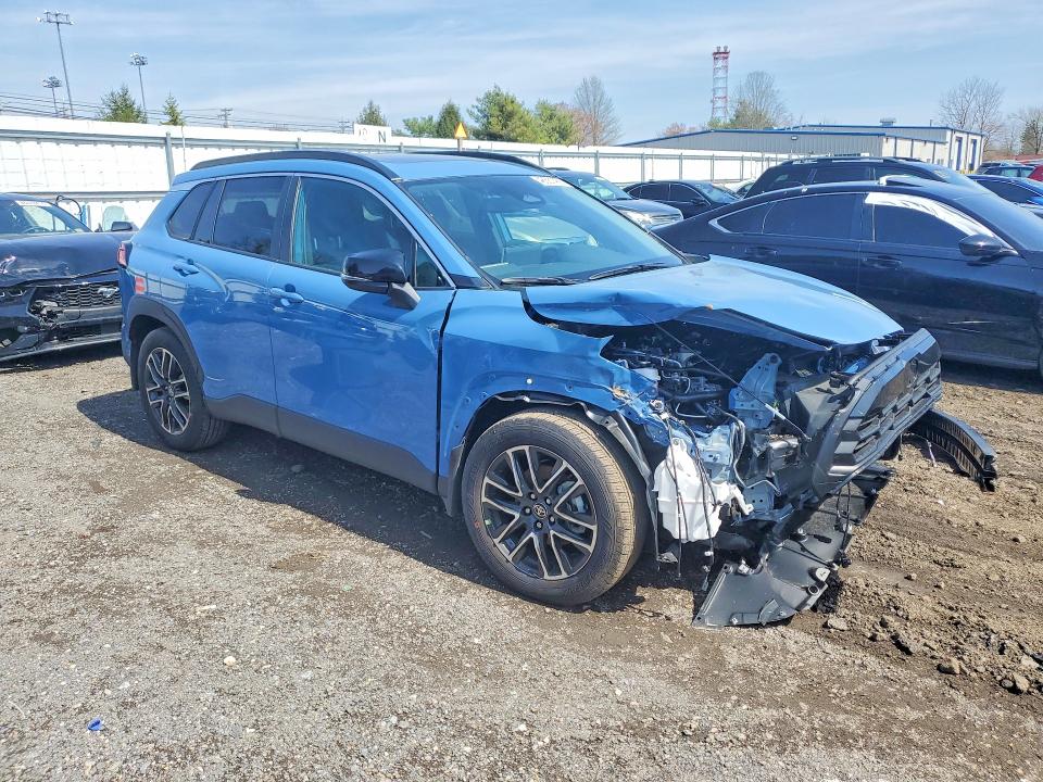 2026 Toyota Corolla cross VIN 7MUDAABG6TV169686 COPART salvage auction — FRONT END, Md - Cert Of Salvage > 75% Damage, sold $9,600 on 2026-07-20 (photo 4)