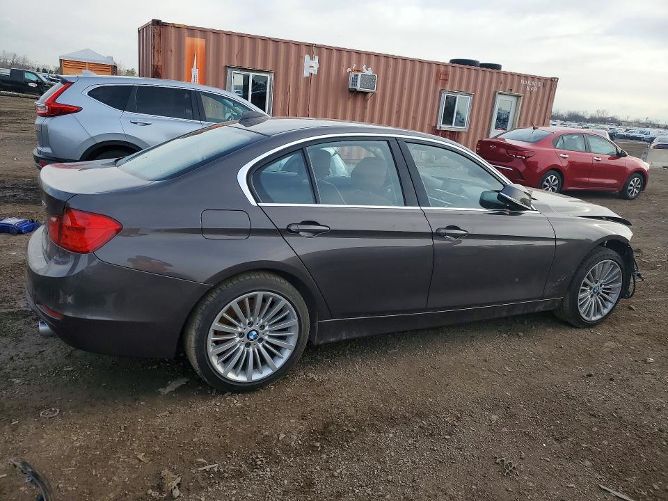 2015 BMW 3er VIN WBA3B9G51FNR94471 COPART salvage auction — FRONT END, Il - Salvage Certificate, sold $2,700 on 2026-07-21 (photo 3)