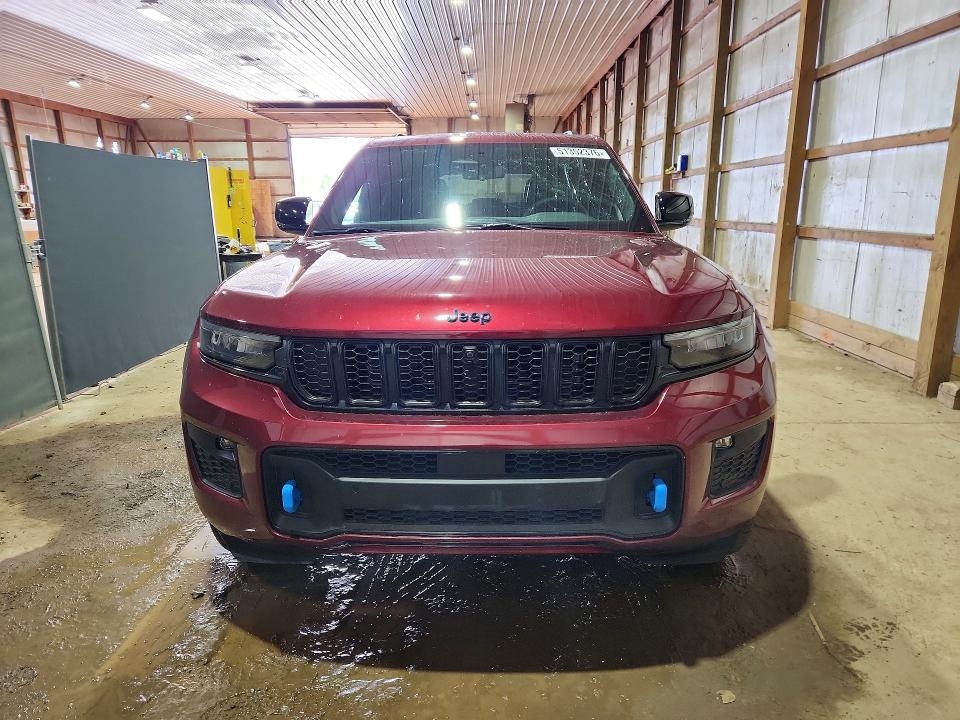 2024 Jeep Cherokee VIN 1C4RJYB63R8534354 COPART salvage auction — HAIL, Salvage Title, sold $15,400 on 2026-08-03 (photo 5)