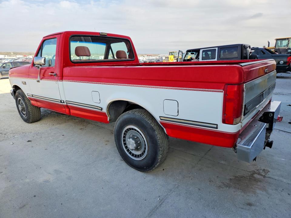 1992 Ford F-250 VIN 2FTHF25M0NCA91876 COPART salvage auction — MECHANICAL, Ne - Certificate Of Title, sold $3,250 on 2026-07-02 (photo 2)
