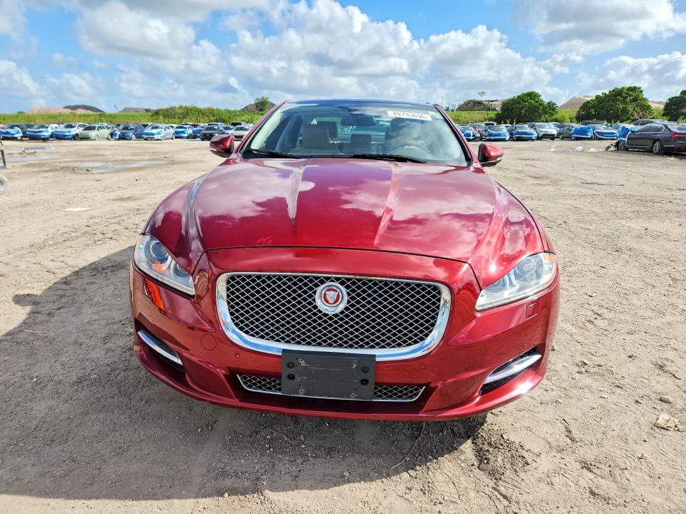 2014 Jaguar Xj VIN SAJWJ1CD4E8V66006 COPART salvage auction — NORMAL WEAR, Salvage Title, sold $400 on 2026-07-23 (photo 5)