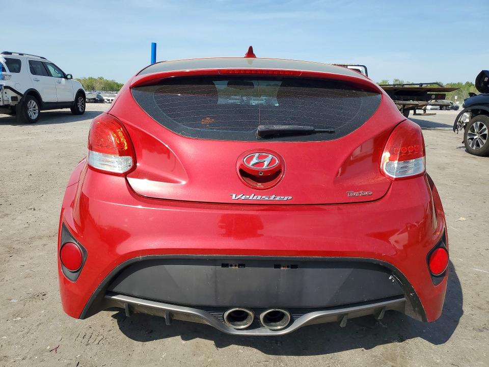 2015 Hyundai Veloster VIN KMHTC6AE5FU221771 COPART salvage auction — MINOR DENT/SCRATCHES, In - Certificate Of Title, sold $3,400 on 2026-07-08 (photo 6)