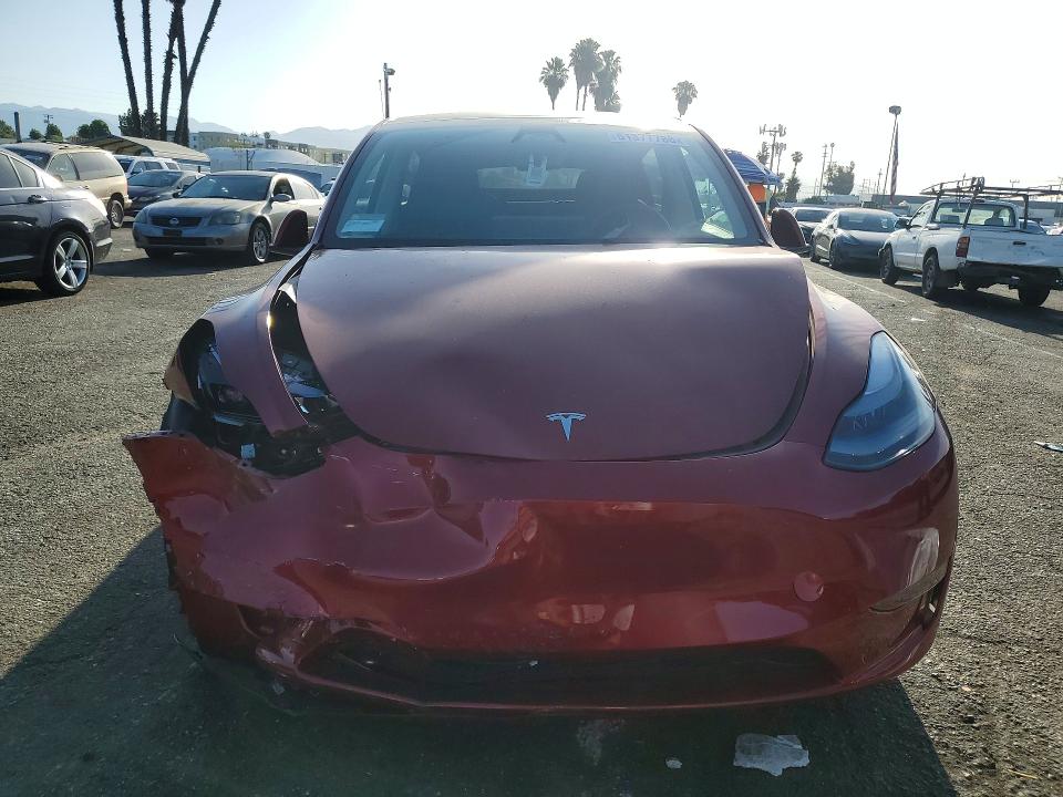 2025 Tesla Model y VIN 7SAYGDED2SF279461 COPART salvage auction — FRONT END, Ca - Salvage Certificate, sold $10,100 on 2026-07-24 (photo 5)
