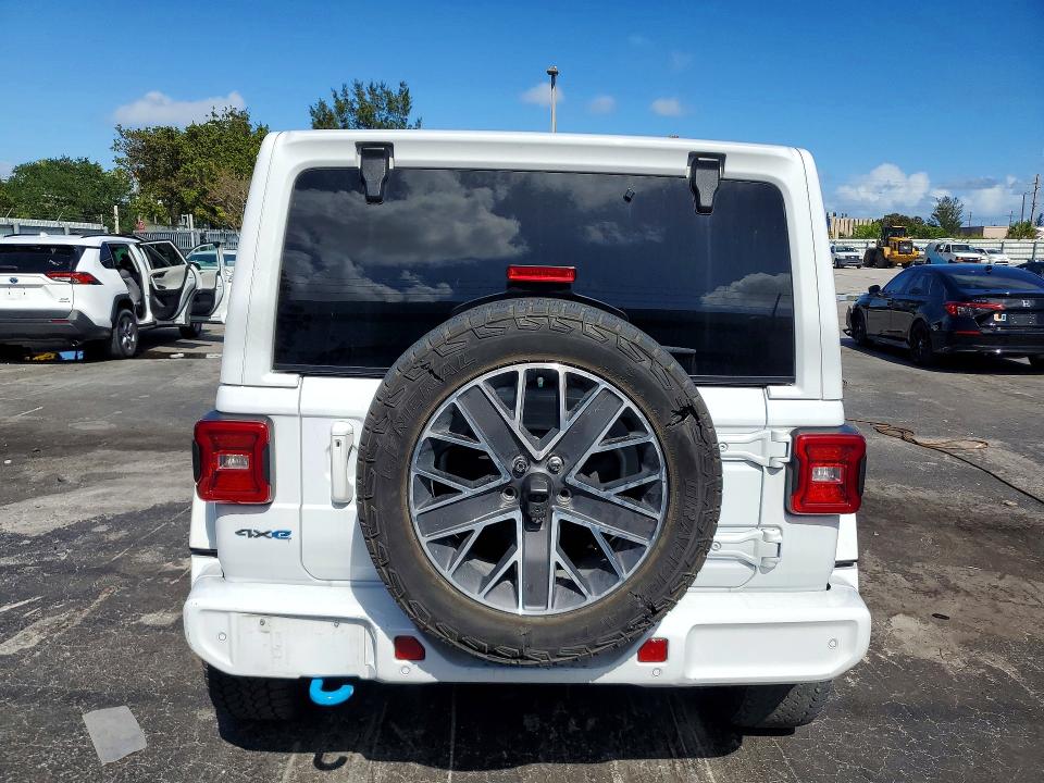 2024 Jeep Wrangler / VIN 1C4RJXU64RW231344 COPART salvage auction — FRONT END, ID - SALVAGE CERTIFICATE OF TITLE, sold $10,800 on 2026-07-29 (photo 6)