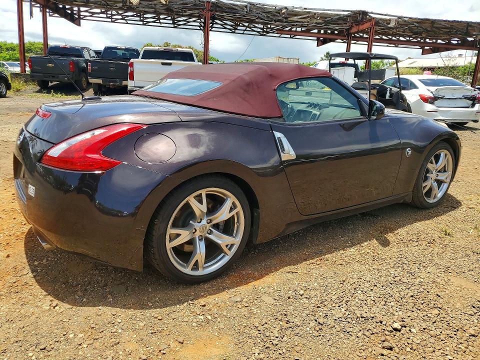2012 Nissan 370z VIN JN1AZ4FH3CM370275 COPART salvage auction — MINOR DENT/SCRATCHES, HI - CERT OF TITLE-REPOSSESSION, sold $6,800 on 2026-07-27 (photo 3)