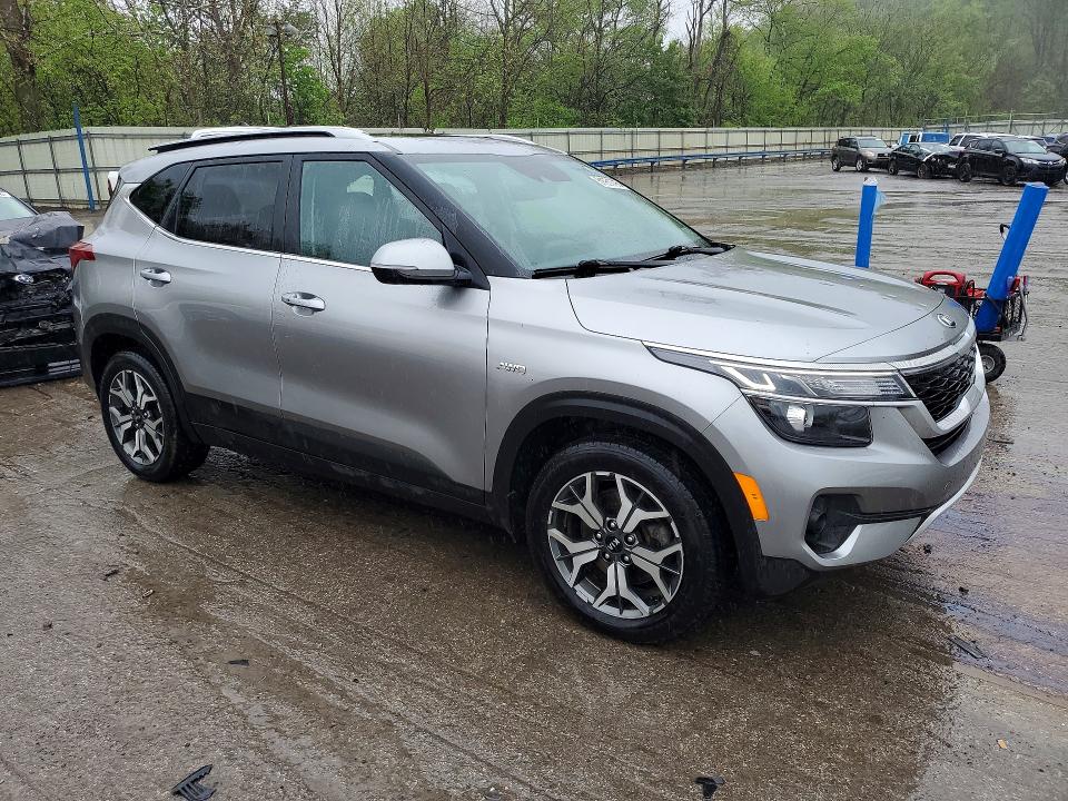2021 Kia Seltos VIN KNDERCAAXM7197065 COPART salvage auction — HAIL, Pa - Certificate Of Salvage, sold $7,300 on 2026-07-09 (photo 4)