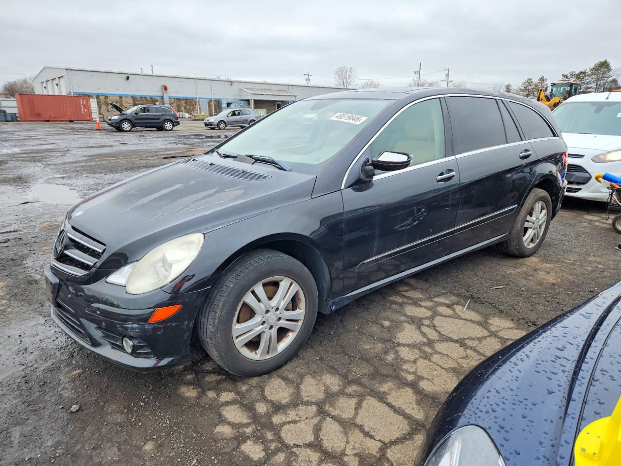 2009 Mercedes-Benz R-Class VIN 4JGCB65E49A095020 COPART salvage auction — Minor Dent/Scratches, CT - CERTIFICATE OF TITLE, sold $1,000 on 2026-07-03 (photo 1)