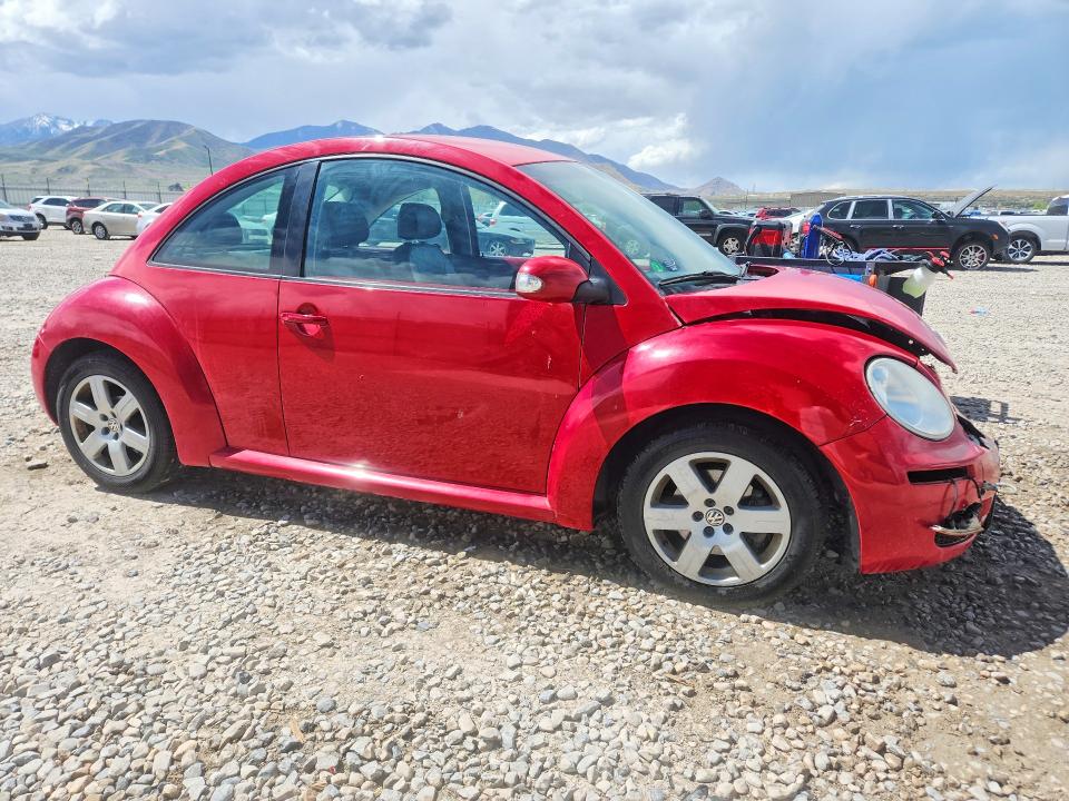 2010 Volkswagen Beetle VIN 3VWPW3AGXAM015014 COPART salvage auction — FRONT END, Ut - Salvage Certificate, sold $350 on 2026-07-02 (photo 4)